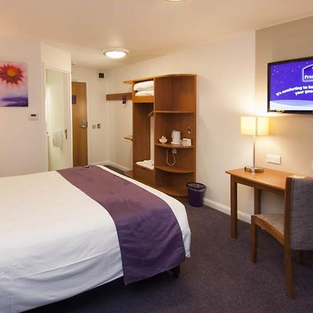 HOTEL PREMIER INN BURTON ON TRENT EAST BURTON UPON TRENT 3